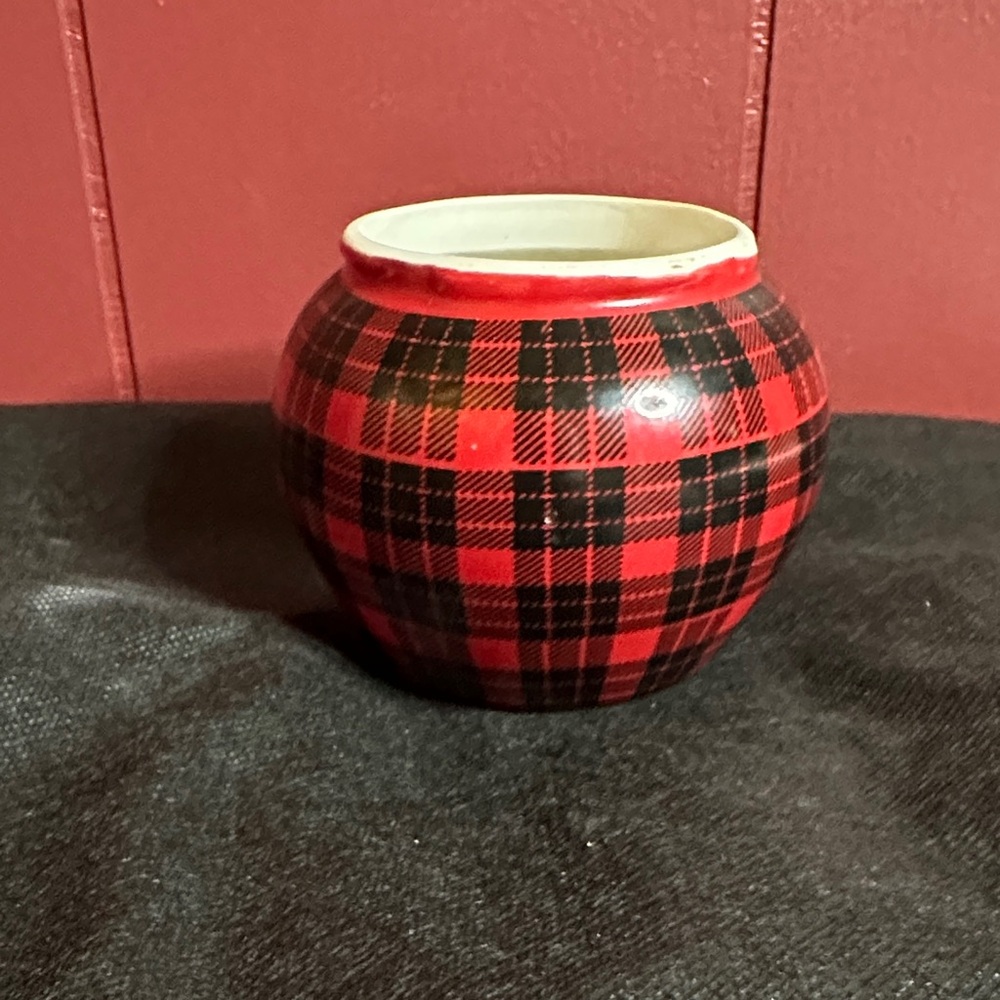 Plaid Ceramic Vase